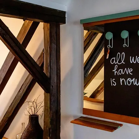 Podkrovi V Kabinetu Cb 아파트