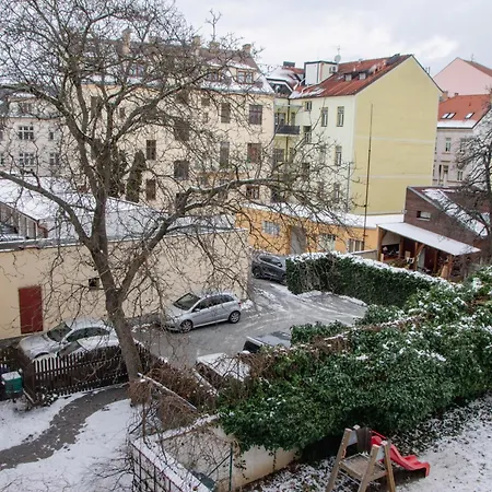 Podkrovi V Kabinetu Cb Διαμέρισμα *