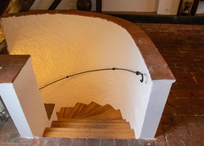 Podkrovi V Kabinetu Cb * Ческе-Будеёвице