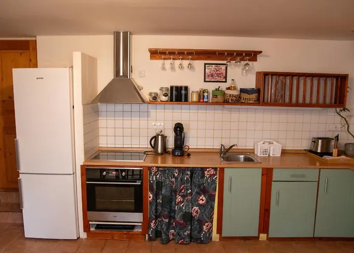 Podkrovi V Kabinetu Cb *