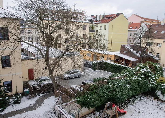 Podkrovi V Kabinetu Cb 아파트 *